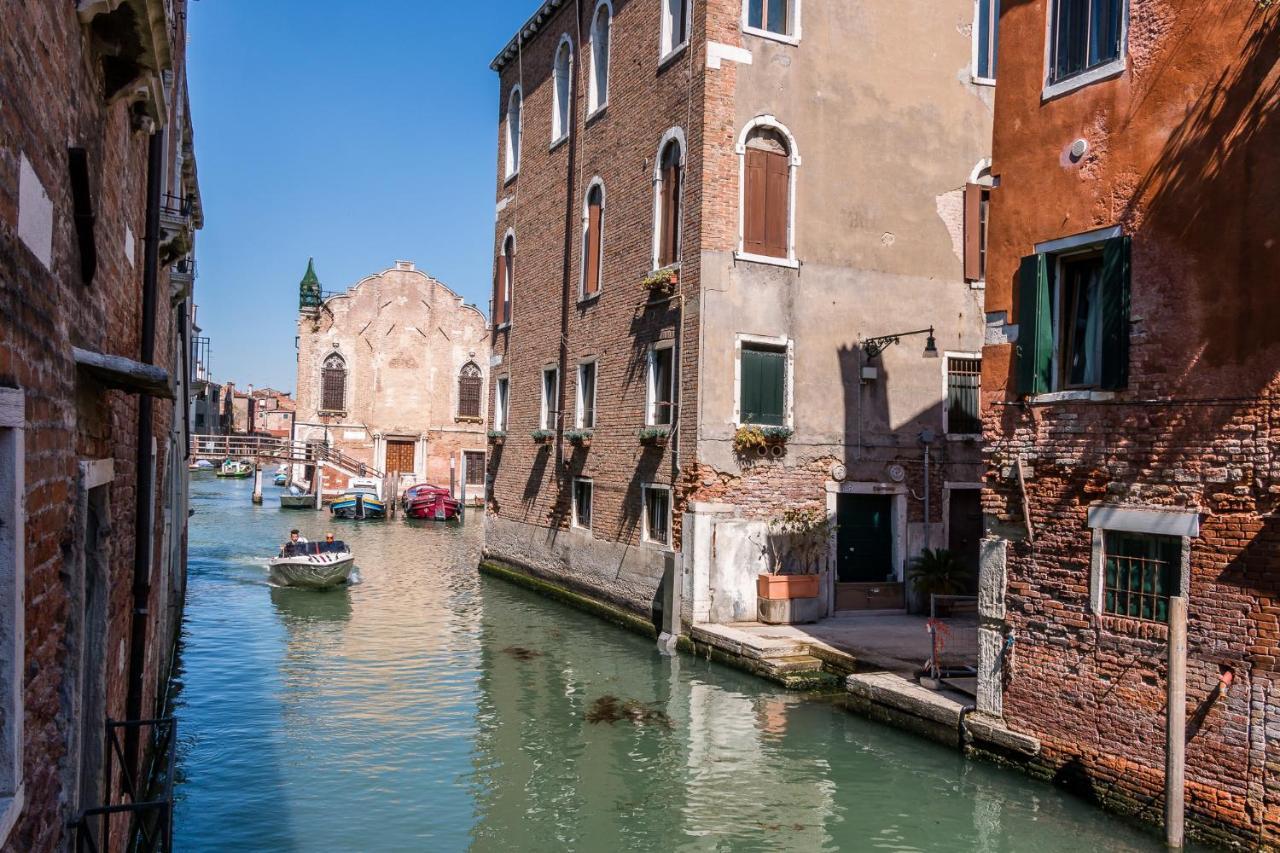 Vivaldi Apartment Venesia Bagian luar foto