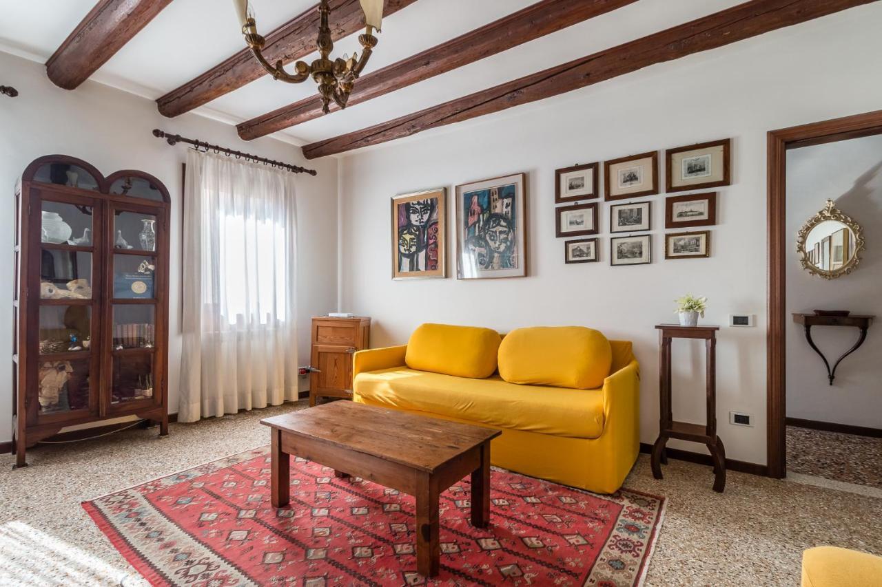 Vivaldi Apartment Venesia Bagian luar foto